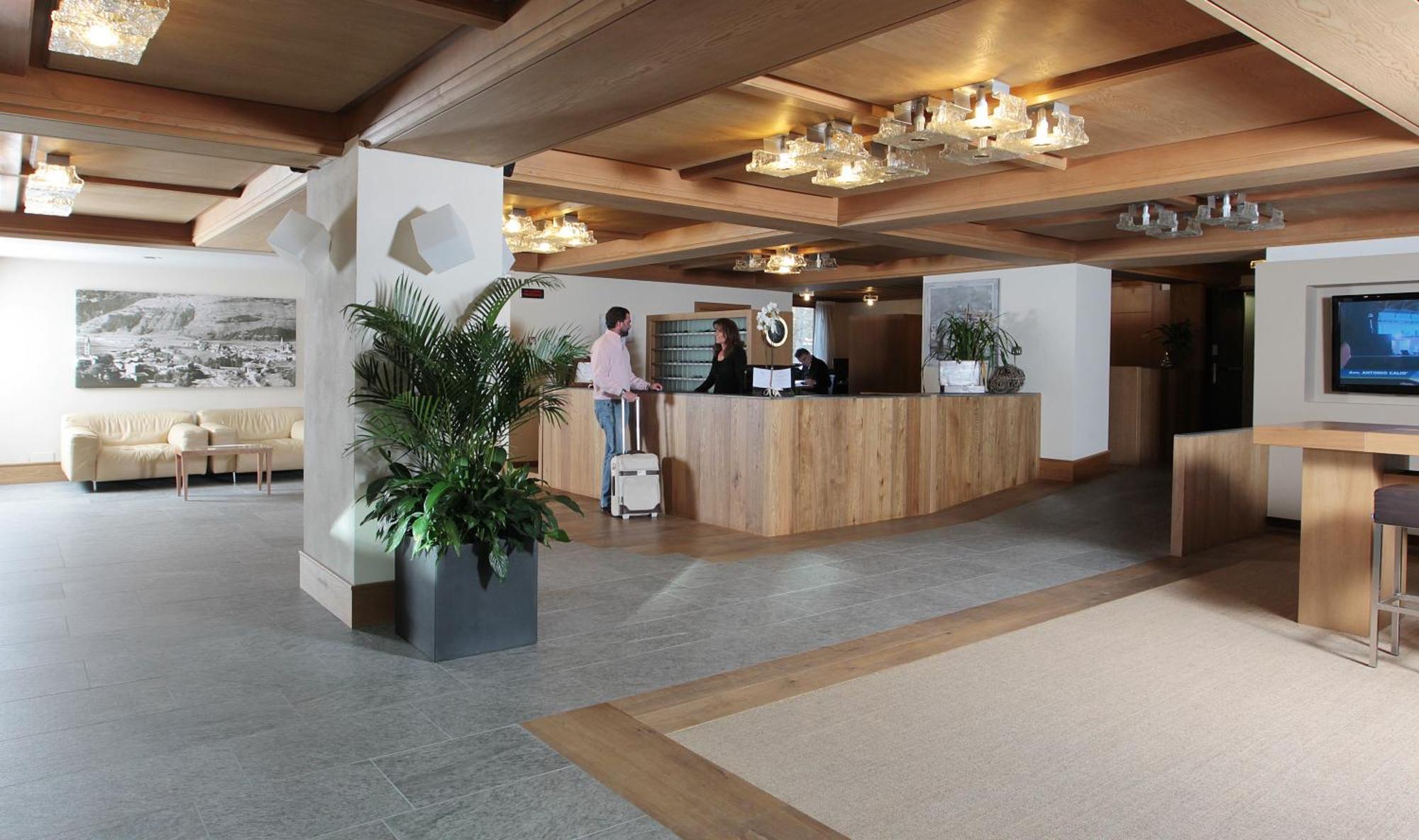Palace Hotel Wellness & Beauty Bormio Esterno foto